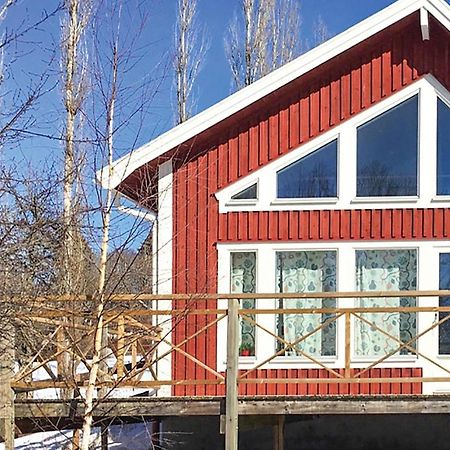 Awesome Home In Vimmerby With Wifi Ngoại thất bức ảnh
