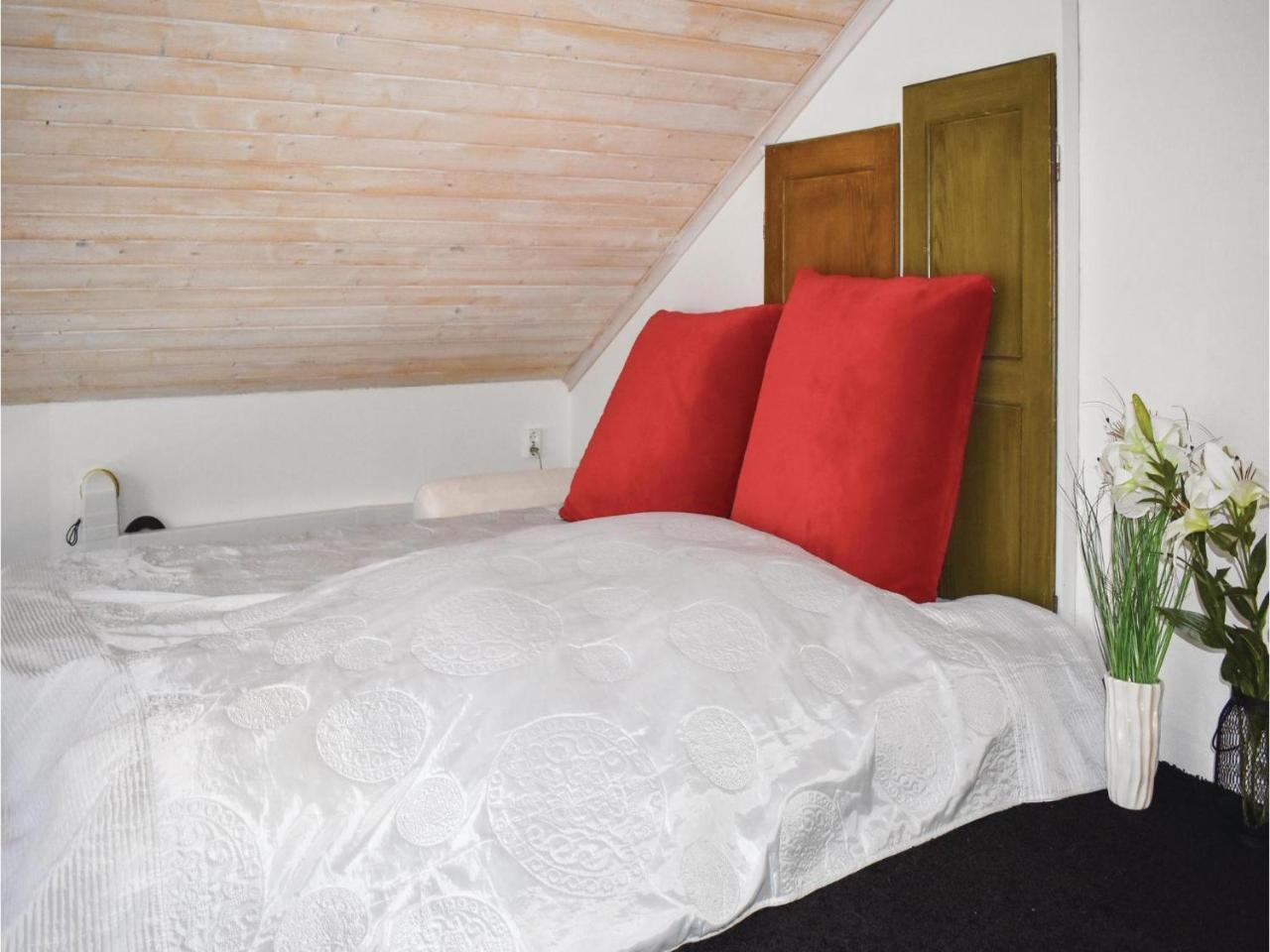 Awesome Home In Vimmerby With Wifi Ngoại thất bức ảnh